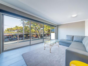 1-83 Thompson Avenue, Cowes